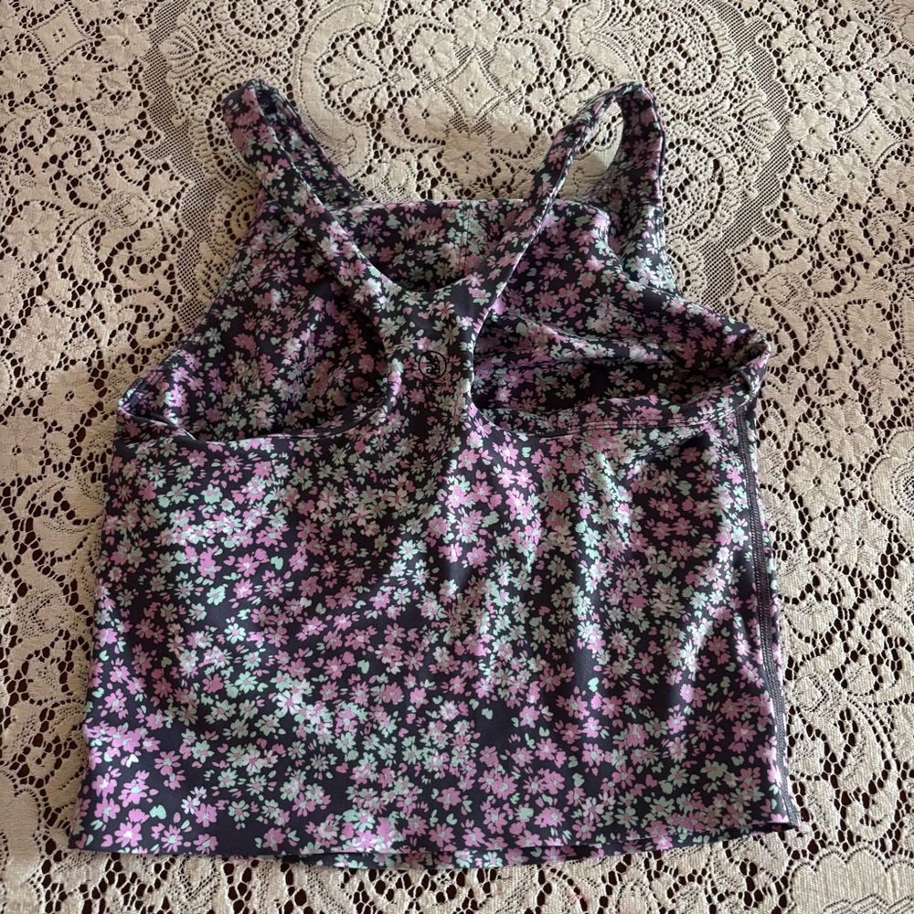 floral patterned workout set - image 3